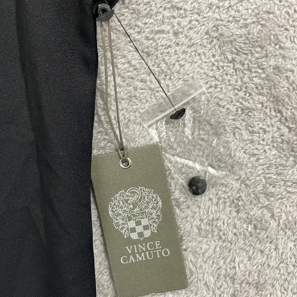 NEW Vince Camuto Womens XS Solid Split-Neck Short Rich Black Chiffon Blouse - Picture 6 of 7